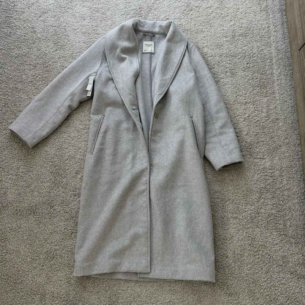 Abercrombie & Fitch Wool Cloth Blanket Coat - Picture 3 of 7